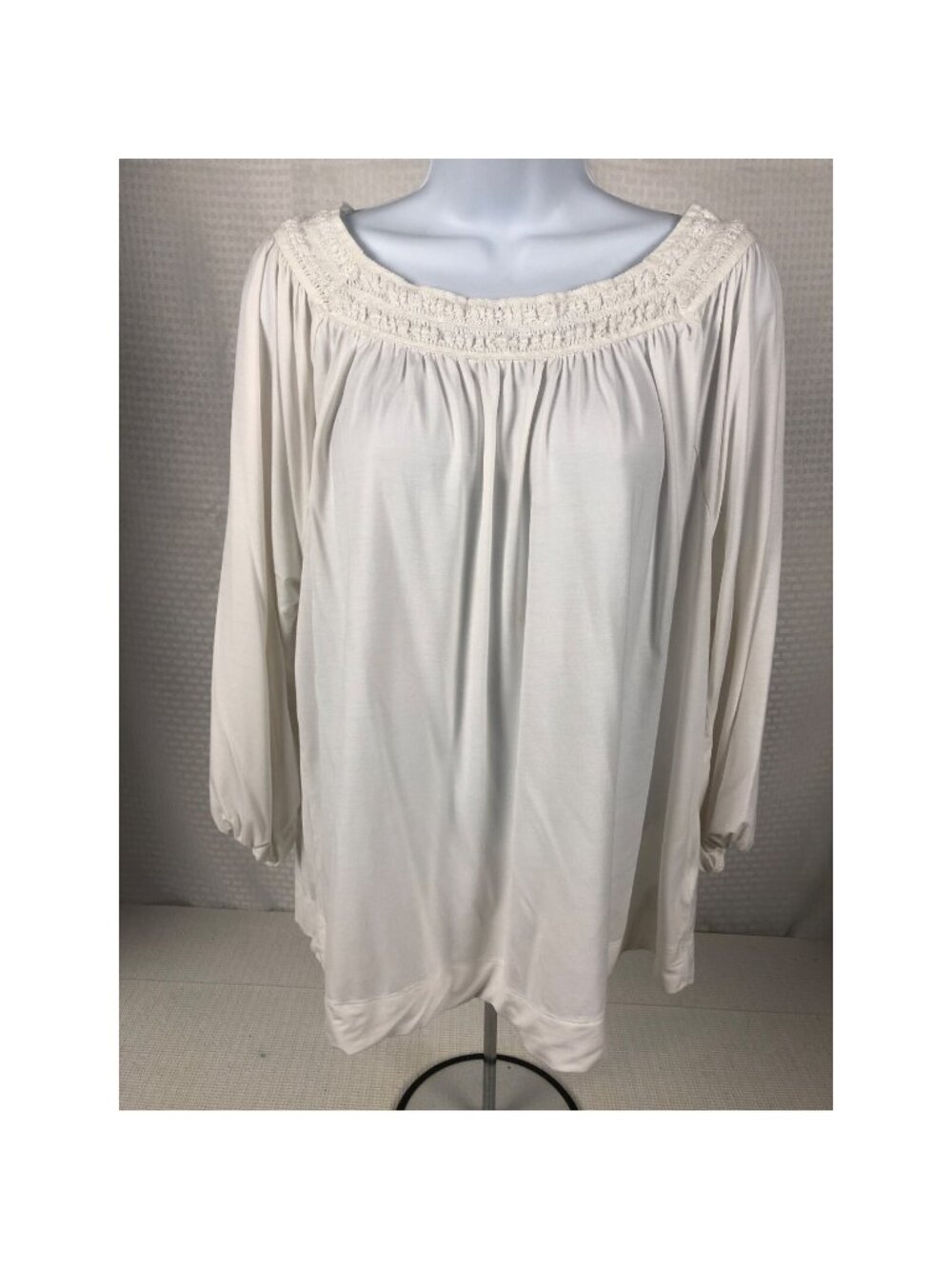Chaps Top Women Size L White Blouse with Crochet Round Neckline 3/4 Sleeves